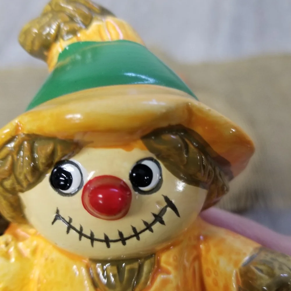 Vintage scarecrow decor - Picture 7 of 12
